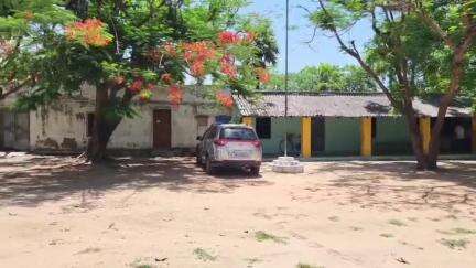 உத்திரமேரூர்: களியாம்பூண்டி கிராமத்தில் திருவள்ளுவர் குருகுலம் மற்றும் கிரீன் சக்தி துவக்கப்பள்ளிக்கு சொந்தமான இடம் அதிரடியாக மீட்பு