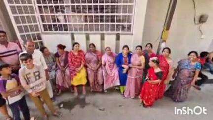 गढ़ी: परतापुर में विद्युत विभाग की बड़ी लापरवाही से आम जनता परेशान, वायरिंग टूटकर धमाकों के साथ गिरी