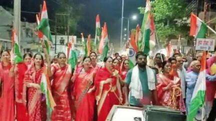 बागबाहरा: बागबाहरा में ऑपरेशन सिंदूर और सेना के सम्मान में निकाली गई तिरंगा यात्रा
