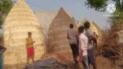 पिछोर: ग्राम ढला मे11,000 वोल्टेज बिजली का तार नीचे होने से सैकड़ो लोगों को जान का खतरा,जिम्मेदार नहीं दे रहे ध्यान#jansamasya