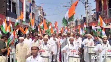 गढ़ी: ऑपरेशन सिंदूर की सफलता पर गढ़ी परतापुर नगरपालिका क्षेत्र में निकाली गई तिरंगा यात्रा, स्थानीय विधायक हुए शामिल