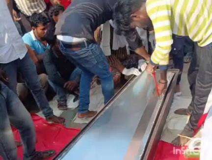 कैसरगंज: यूरोप में दोस्त ने दोस्त को चाकू मारकर की हत्या, 16 दिन बाद परसोहर गांव पहुंचा मृतक का शव