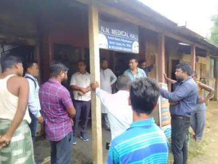 ধর্মনগর: ভয়াবহ অগ্নিকাণ্ডে পুড়ে ছাই আমতলা বাজারে থাকা ৯টি দোকানঘর পরিদর্শনে বিধায়ক বিজেপি দলের নেতৃত্ব জনপ্রতিনিধি বিডিও