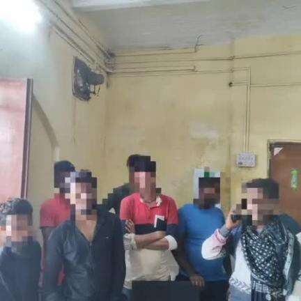 খড়গপুর ১: গত ২৪ ঘন্টায় খড়গপুর ডিভিশনে রেলওয়ে স্পেশাল ড্রাইভ, বিনা টিকিটের যাত্রী ধরা পড়ল ১৩৪ জন, বেআইনি হকার ৭ জন