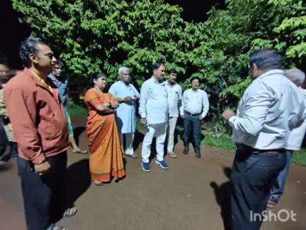 ಹಾನಗಲ್: ನಂದಿನಿ ಲೇಔಟ್ ಬಡಾವಣೆಗೆ ನಗರಸಭೆ ಅಧ್ಯಕ್ಷೆ ಶಶಿಕಲಾ ಮಾಳಗಿ ಭೇಟಿ, ಮೂಲಭೂತ ಸೌಕರ್ಯ ಪರಿಶೀಲನೆ