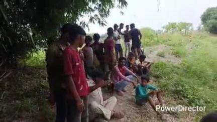 मनिहारी: सुराकानी धार में पानी में तैरता शव बरामद, जांच में जुटी मनिहारी पुलिस, पीड़ित की पहचान नहीं