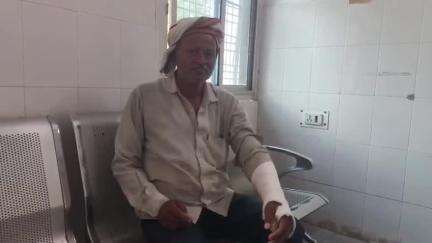 भांडेर: तोर पथर्रा में खेत से ट्रैक्टर निकालने से मना करने पर 3 लोगों ने अधेड़ के साथ की मारपीट