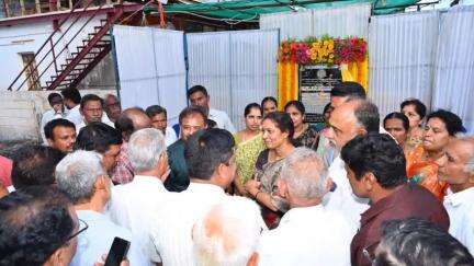 పాణ్యం: కల్లూరు అర్బన్ 20వ వార్డు ధనలక్ష్మీ నగర్ , వాసవి నగర్ లో  రూ.73 లక్షల అభివృద్ధి పనులకు భూమి చేసిన, MLA చరిత రెడ్డి