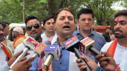 कवर्धा: कवर्धा पहुंचे छत्तीसगढ़ पर्यटन मंडल अध्यक्ष नीलू शर्मा ने कहा- कवर्धा सहित प्रदेश को टूरिज्म क्षेत्र में मिलेगा बढ़ावा
