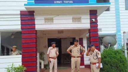 উদয়পুর: করবুক, শিলাইছড়ি,নতুন বাজার, মহারানী থানা পরিদর্শন করেন গোমতী জেলার জেলা পুলিশ সুপার