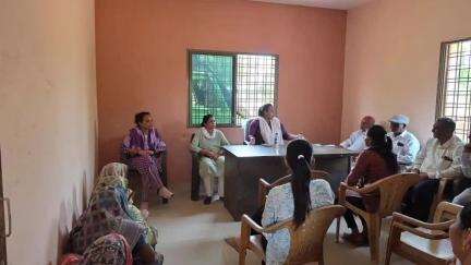 સીંગવડ: ICDS જિલ્લા PO દ્વારા રણધીકપુર ટેકરી ફળિયા ખાતે PMના આગમનને લઈને મીટિંગ યોજાઈ