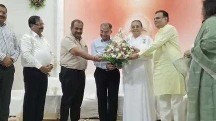 વડોદરા પશ્ચિમ: માનસિક પરિવર્તન દ્વારા જીવનનું પુનર્નિર્માણ વિષય પર અટલાદરા બ્રહ્માકુમારીઝ ખાતે એક પ્રેરણાદાયી કાર્યક્રમ યોજાયો