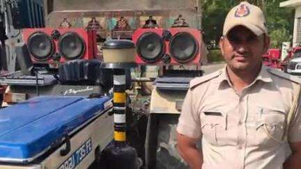 टोंक: बरौनी पुलिस ने अवैध खान परिवहन पर कार्रवाई करते हुए अवैध बजरी से भरे दो ट्रैक्टर-ट्राली ज़ब्त किए, चालक फरार