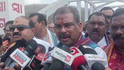ସମ୍ବଲପୁର ମ୍ୟୁନିସିପାଲଟି: ଦୁର୍ଗାପ‍ାଲିରେ ନୂତନ ରେଳ ଫ୍ଲାଏ ଓଭର ଉଦଘାଟନ ପରେ ପ୍ରତିକ୍ରିୟା ରଖିଲେ କେନ୍ଦ୍ରମନ୍ତ୍ରୀ ଧର୍ମେନ୍ଦ୍ର ପ୍ରଧାନ