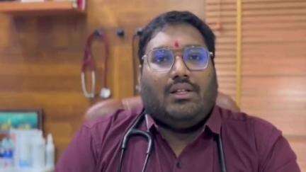 కోవిడ్ వ్యాప్తి నేపథ్యంలో ప్రతి ఒక్కరూ మాస్క్ ధరించి, జాగ్రత్తలు పాటించండి: అమలాపురం లో డాక్టర్ కారెం రవితేజ