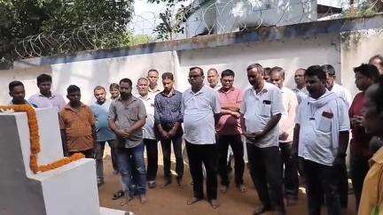গোপীবল্লভপুর ১: বাম জামানায় শাশড়া গ্রামে দুষ্কৃতীদের হাতে নিহত রাজনৈতিক ব্যক্তিত্ব হিমাংশু শেখর দাসের স্মরন দিবস পালন করল ব্লক তৃণমূল