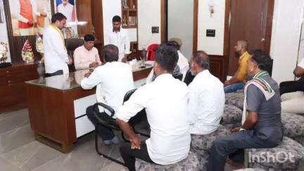 पठारी: क्षेत्र के एक दर्जन से अधिक नागरिकों ने विभिन्न समस्याओं के समाधान के लिए विधायक को दिए आवेदन