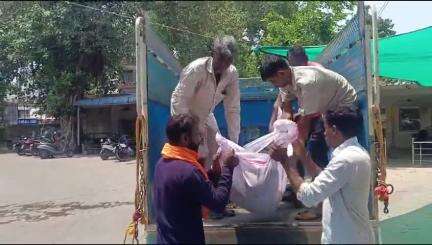 बांसवाड़ा: चंदूजी का गढ़ा गांव में एनीकट पर नहाने के दौरान एक युवक की पानी में डूबने से हुई मौत, शव को मोर्चरी में रखवाया गया