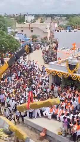 ರಾಯಚೂರು: ಬಿಜನಗೇರಾ ಗ್ರಾಮದಲ್ಲಿ ತುಂಡಾಗಿ ಬಿದ್ದ ಗರುಡ ಸ್ಥಂಭ- ತಪ್ಪಿದ ಭಾರೀ ಅನಾಹುತ
