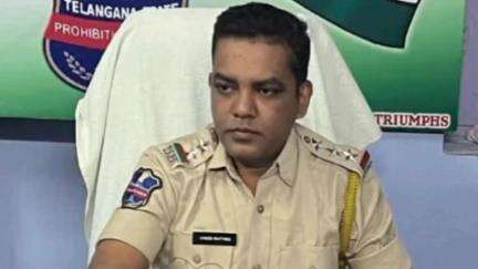 కోరుట్ల: మెట్పల్లి ఎక్సైజ్ పోలీస్ స్టేషన్ పరిధిలో పట్టుబడిన బైకులను 26న ఉదయం 11 గంటలకు వేలం పాట ఎక్సైజ్ సీఐ వినోద్ రాథోడ్