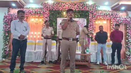 एकंगरसराय: एकंगरसराय के 11 लोग बिहार पुलिस में चयनित होने पर सम्मानित, थानाध्यक्ष अखिलेश कुमार झा रहे मौजूद