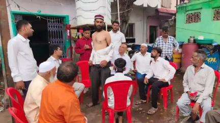 कन्नड: शहरातील सिद्दीक चौक येथे भिंत कोसळून दुर्घटना; माजी आमदार उदयसिंग राजपूत यांनी पीडित कुटुंबाचे केले सांत्वन