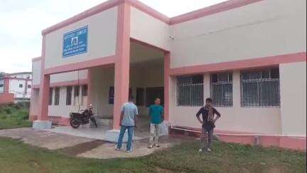 ডিফু: লাংচলিয়েটত পত্নীহন্তা পলাতক স্বামীৰ গুলীয়াই আত্মহত্যাৰ সন্দেহ,  তীব্ৰ চাঞ্চল্য