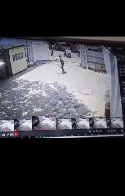 यूपी के लखनऊ में सीबीआई दफ्तर में घुसे शख्स ने ASI को बाण मारकर किया घायल, CCTV में कैद हुई वारदात