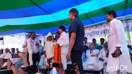 बिक्रमगंज: बिक्रमगंज के इंटर कॉलेज के मैदान में रालोमो द्वारा संवैधानिक अधिकार परिसीमन सुधार रैली का किया गया आयोजन