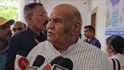 कुरई: सिवनी पहुंचे प्रदेश के राजस्व मंत्री करण सिंह वर्मा, लापरवाह कर्मचारियों को हटाने की दी जानकारी