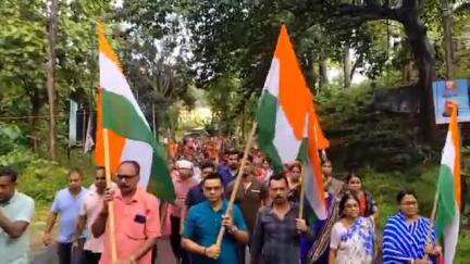 কমলপুর: সালেমা ও সিঙ্গিনালা গ্রাম পঞ্চায়েতের যৌথা উদ্দোগে তিরঙ্গা যাত্রা রেলি  অনুষ্ঠিত হয়