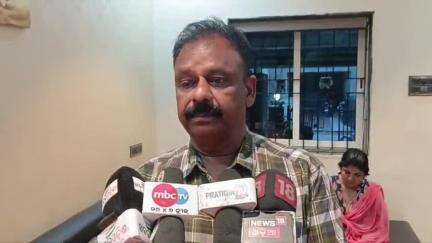 ସମ୍ବଲପୁର ମ୍ୟୁନିସିପାଲଟି: ଠାକୁରପଡା ଗୁପ୍ତେଶ୍ୱର ବାବାଙ୍କ ଶୀତଳଷଷ୍ଠୀ ଯାତ୍ରାର କନ୍ୟାପିତାଙ୍କ ପ୍ରସ୍ତୁତି ନେଇ ପାଞ୍ଚଗୋଛିଆ ନିକଟ ବାସଭବନରେ ରଖିଲେ ପ୍ରତିକ୍ରିୟା