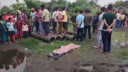बाघमारा/कतरास: नेशनल अंगार पथरा के पास हाइवा वाहन से युवक ने फांसी लगाई, पुलिस जांच में जुटी