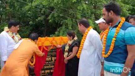 खगड़िया: पंचायतों में आवागमन की समस्याएँ होंगी दूर: सदर प्रखंड प्रमुख ने ओलापुर गंगौर में सड़क का किया उद्घाटन