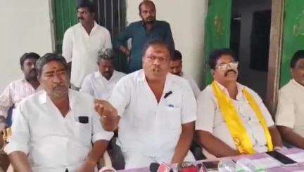 కోడుమూరు: కోడుమూరులో టిడిపిలో విభేదాలు లేవు రుద్రగౌడ్ కేడీసీసీబి చైర్మన్ విష్ణువర్ధన్ రెడ్డి నాయకత్వంలో టిడిపి బలోపేతం