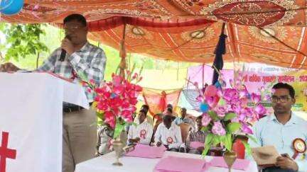 जलडेगा: जीईएल चर्च बाडीबिरिंगा पासटोरेट के टाटी मंडली में 42वां युवा संघ सम्मेलन आयोजित, मसीही समुदाय के लोग उपस्थित