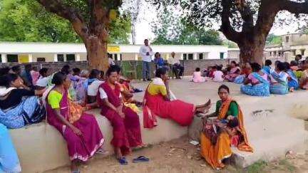 ठेठईटांगर: केरया में ग्रामीणों की बैठक, भारत आदिवासी पार्टी ने आदिवासी हितों की सुरक्षा की मांग उठाई