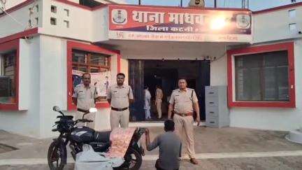 कटनी नगर: कटनी के माधव नगर खैबर लाइन में नकली मसाला बेचने वाला युवक गिरफ्तार, कॉपीराइट एक्ट के तहत मामला दर्ज