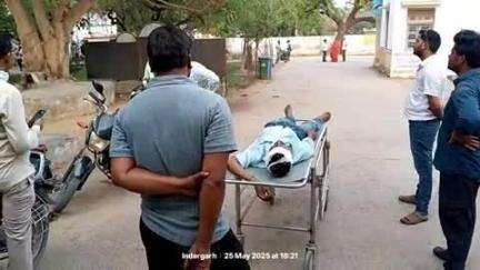 इंदरगढ़: ग्राम दोहर के समीप विद्युत पोल से टकराकर बाइक सवार युवक गंभीर रूप से हुआ घायल, दतिया किया गया रेफर