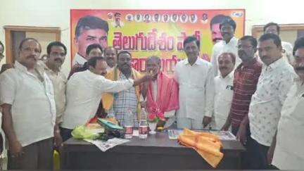 యర్రగొండపాలెం: ఎర్రగొండపాలెం టిడిపి పట్టణ నూతన కమిటీని వెల్లడించిన టిడిపి ఇన్చార్జి ఎరిక్షన్ బాబు