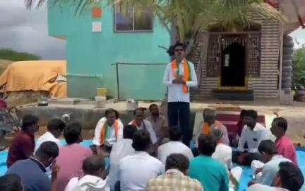 గద్వాల్: చర్ల గార్లపాడు గ్రామంలో బీజేపీ ముఖ్య నాయకులు కార్యకర్తలు సమావేశం నిర్వహణ