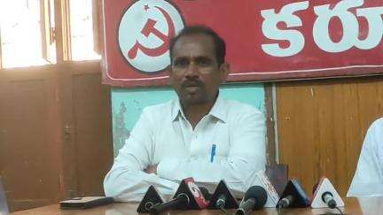 కర్నూలు: టిడ్కో ఇళ్లను ఇవ్వాలి.. ఇందిరమ్మ గృహాలపై శ్రద్ధ పెట్టాలి :  సిపిఎం జిల్లా కార్యదర్శి డి.గౌస్‌ దేశాయ్ తెలిపారు.