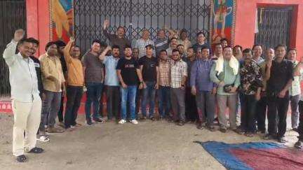 कपकोट: रामलीला मैदान कपकोट में व्यापार मंडल की बैठक संपन्न, माह के अंतिम दिन सभी दुकानें बंद रहेंगी
