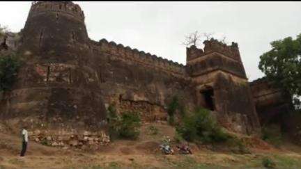 बड़ा मलेहरा: खटोला गांव में कुशवाहा जाति के अलावा कोई और नहीं रह सकता, जानिए क्या है वजह