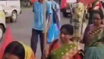 খড়গপুর ১: আগামী ৯ জুলাই ধর্মকটকে সফল করার উদ্দেশ্যে খড়্গপুরে  মিছিল সিপিআইএমের