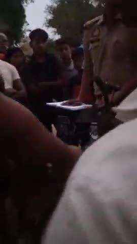 कोरांव: कपासी में आबादी की भूमि को लेकर दो पक्षों में हुई मारपीट, पुलिस ने कराया सुलह समझौता