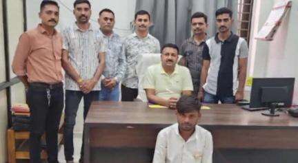 વઢવાણ: સુરેન્દ્રનગર એ ડિવિઝન પોલીસે બાઈક ચોરીના ને ગણતરીની કલાકોમાં શોધી કાઢી આરોપીને ઝડપી પાડ્યો