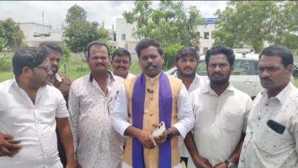 భీమవరం: బలహీన వర్గాల విద్యార్థుల కోసం హాస్టళ్లను పూర్తిస్థాయిలో ప్రారంభించాలి: ఆచంట వేమవరంలో మాల మహానాడు రాష్ట్ర అధ్యక్షుడు పుష్పరాజ్