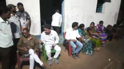 পাড়া: উদয়পুর জয়নগর গ্রাম পঞ্চায়েতের ধাদকিডি বাউরী পাড়া ভাদু মন্দিরের সামনে হাইমাস সোলার লাইটের উদ্বোধনে খুশি এলাকার মানুষ