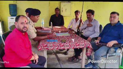 शिवाजी नगर: रोसड़ा थाना परिसर में पुलिस पदाधिकारी की मौजूदगी में शस्त्र का सत्यापन किया गया